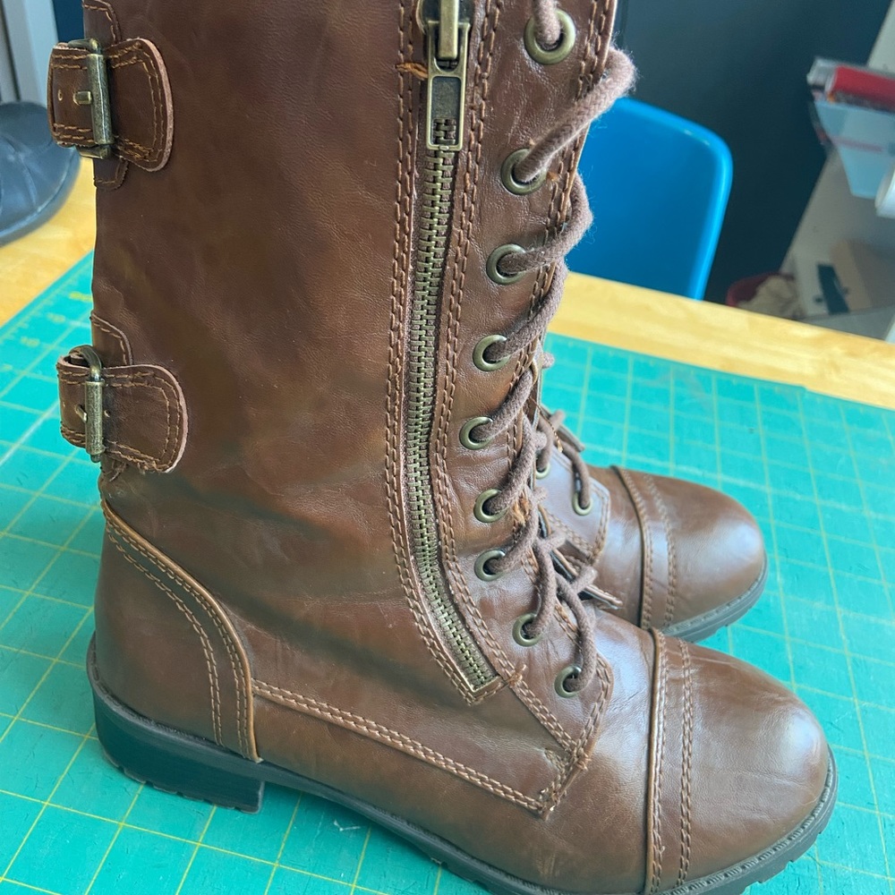 Soda Lace Up Combat Zippered Sides Boots, Size 7